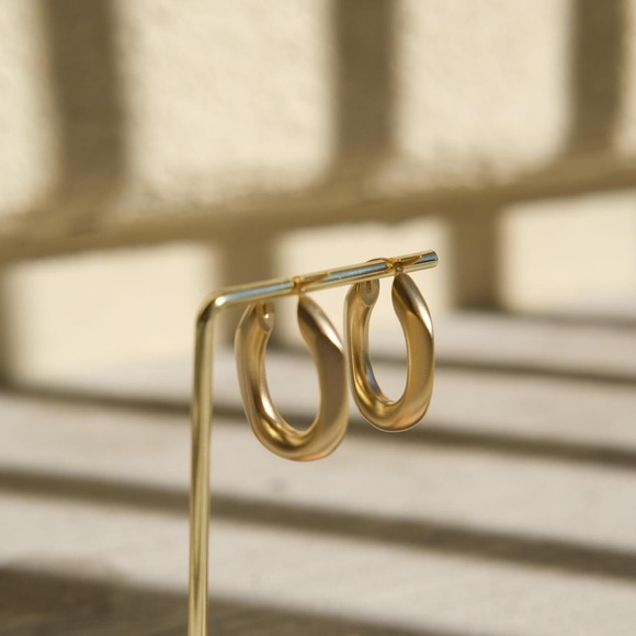 CLOSING SALE! ✨18K Gold Plated Bold Matte Oval Hoop Earrings - Picture 2 of 6